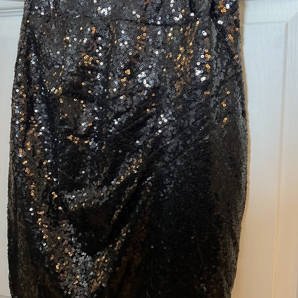 NWT Sequin Wrap Dress - Picture 5 of 7